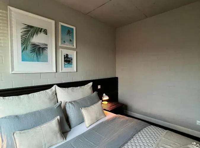Gossler Suite 4*